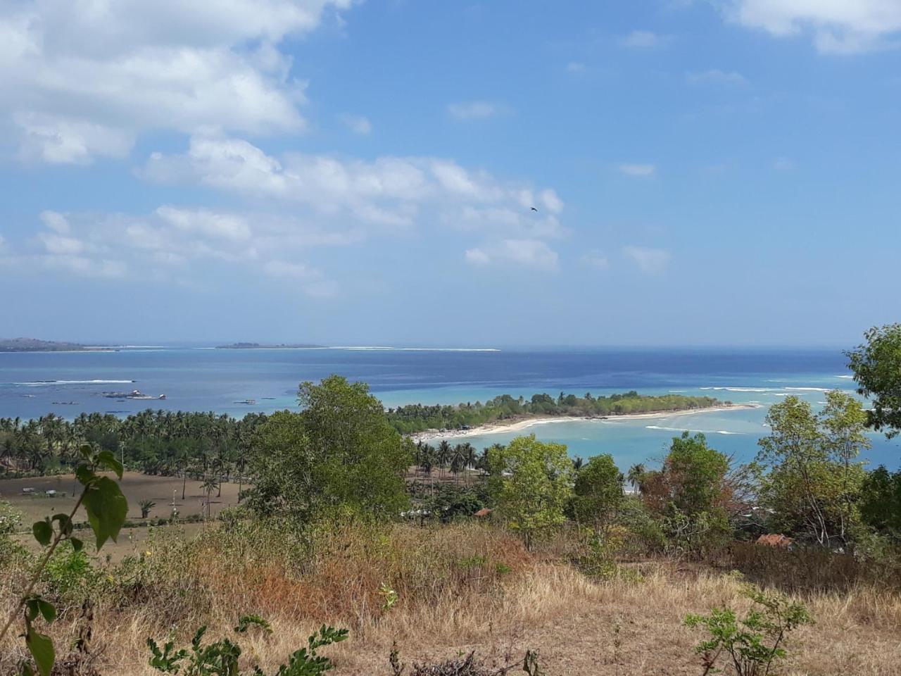 Bujang Lapuk Hostel Sekotong Εξωτερικό φωτογραφία