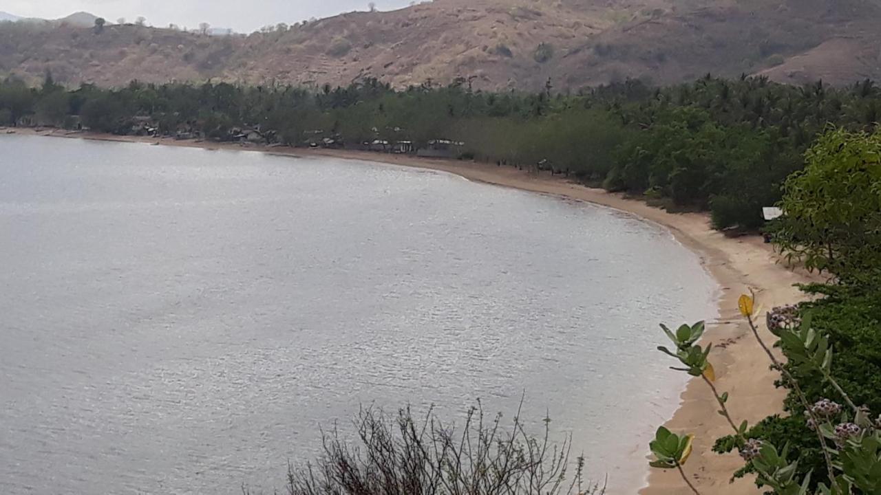 Bujang Lapuk Hostel Sekotong Εξωτερικό φωτογραφία